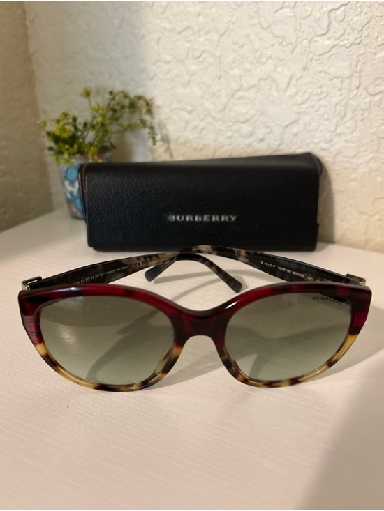 Burberry Accessories - Burberry Women's Burgundy-to-Tortoise Gradient Sunglasses